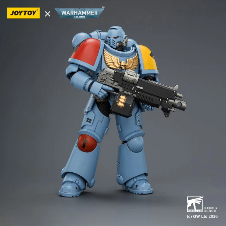 Space Wolves Intercessor with Bolt Rifle, Bolt Pistol and Chainsword – Figurka JoyToy Warhammer 40k 1/18 12 cm