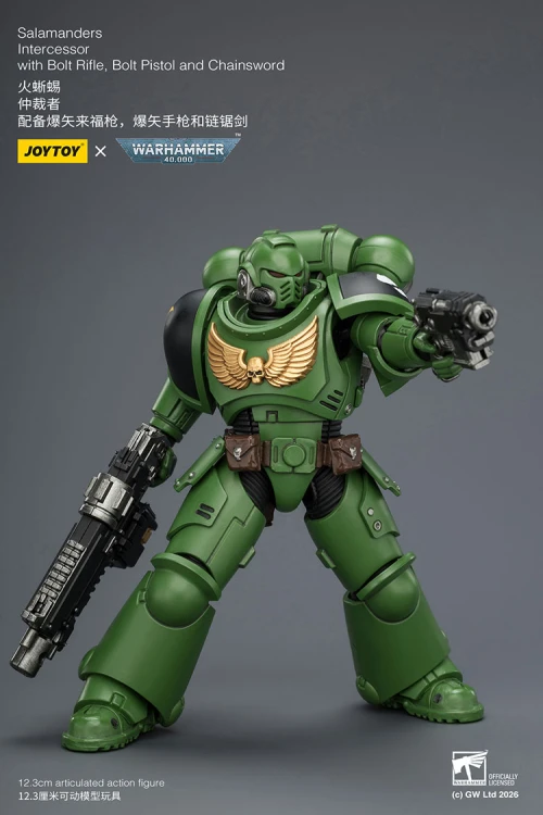 Salamanders Intercessor with Bolt Rifle, Bolt Pistol and Chainsword – Figurka JoyToy Warhammer 40k 1/18 12 cm
