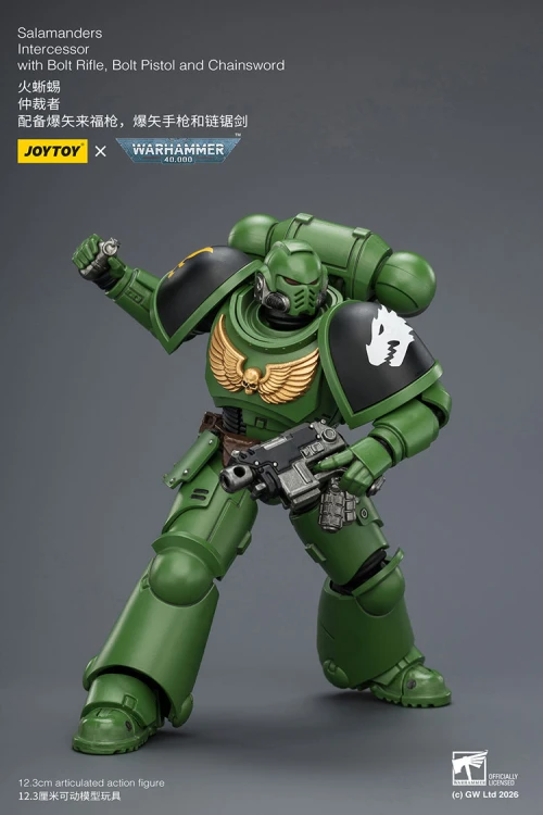 Salamanders Intercessor with Bolt Rifle, Bolt Pistol and Chainsword – Figurka JoyToy Warhammer 40k 1/18 12 cm