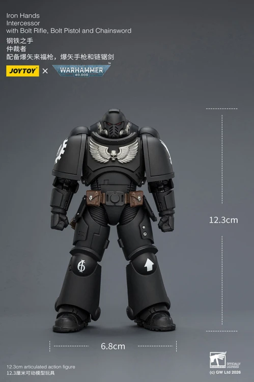 Iron Hands Intercessor with Bolt Rifle, Bolt Pistol and Chainsword – Figurka JoyToy Warhammer 40k 1/18 12 cm