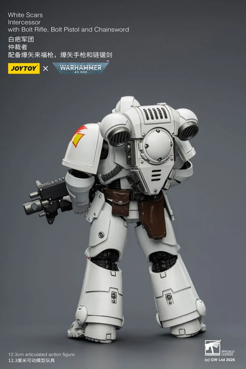 White Scars Intercessor with Bolt Rifle, Bolt Pistol and Chainsword – Figurka JoyToy Warhammer 40k 1/18 12 cm