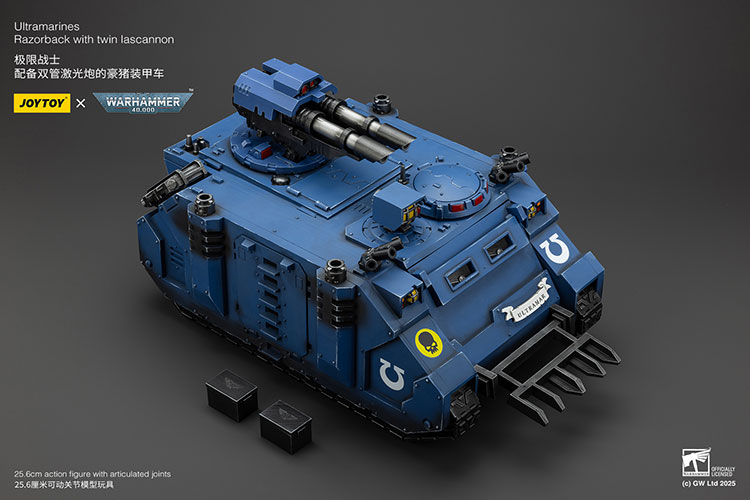 Ultramarines Razorback with Twin Lascannon – Pojazd JoyToy Warhammer 40k Space Marine 2 1/18 36 cm
