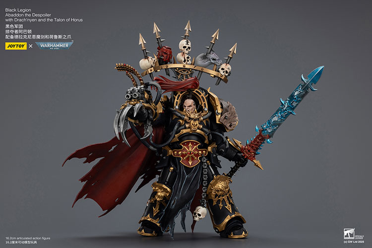 Black Legion Abaddon the Despoiler with Drach'nyen and the Talon of Horus – Figurka JoyToy Warhammer 40k 1/18 16 cm