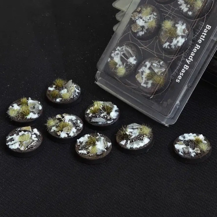 Gamers Grass Winter Round 32mm (x8) 3