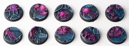 Gamers Grass Alien Infestation Round 25mm (x10) 1