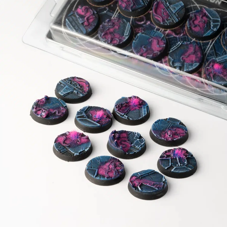 Gamers Grass Alien Infestation Round 25mm (x10) 2