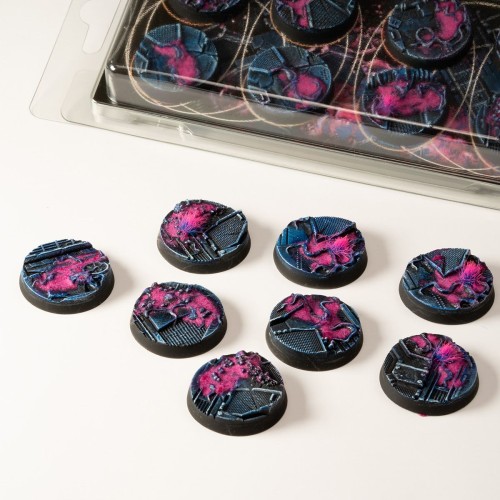 Gamers Grass Alien Infestation Round 28mm (x8) 2
