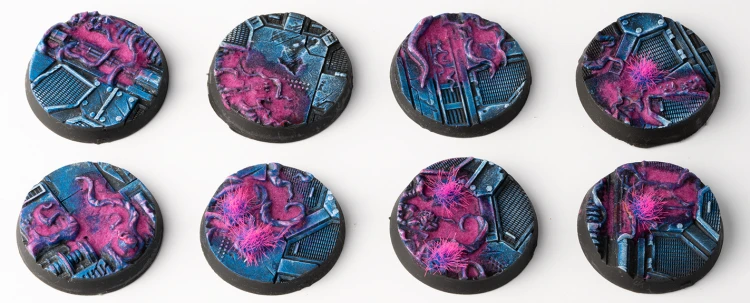 Gamers Grass Alien Infestation Round 32mm (x8) 1
