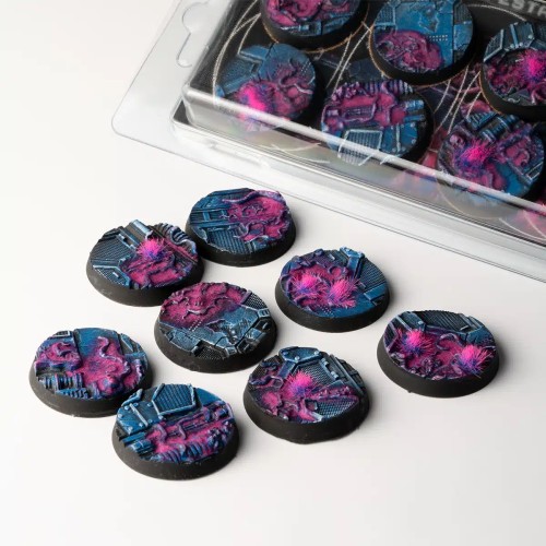 Gamers Grass Alien Infestation Round 32mm (x8) 2